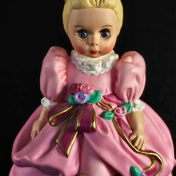 Hallmark, Cinderella 1995 Madame Alexander Keepsake Ornament. QX 6311 - Picture 5 of 13